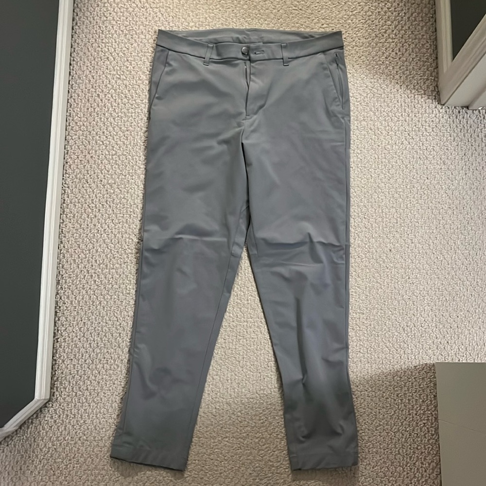 Lululemon sz 32 x 30 commission slim in grey